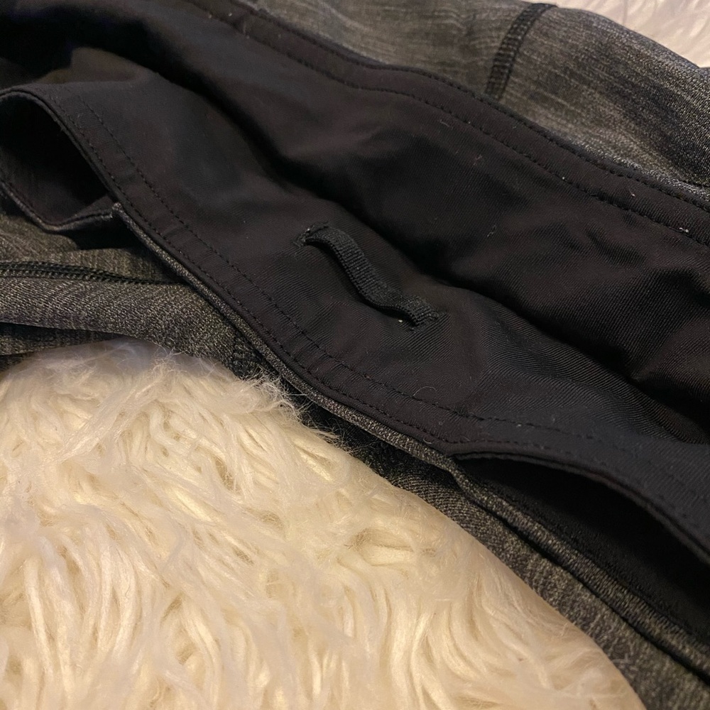 Lululemon Inspire Tight ii - Picture 6 of 10